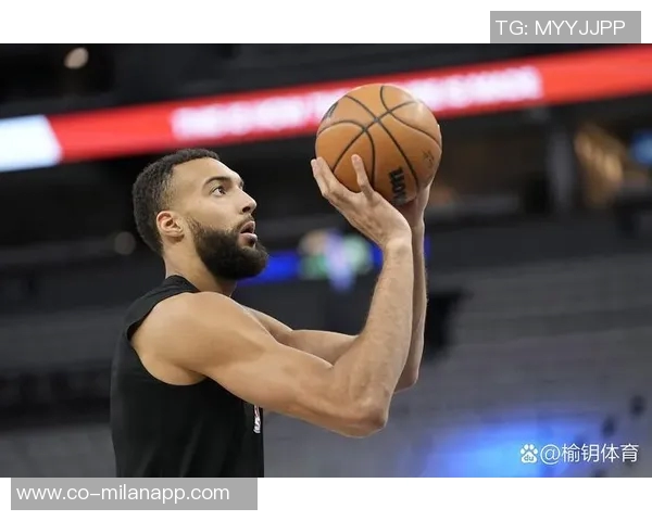 戈贝尔强调球队需提升得分手积极性与比赛节奏融合能力 戈贝尔强调球队需提升得分手积极性与比赛节奏融合能力