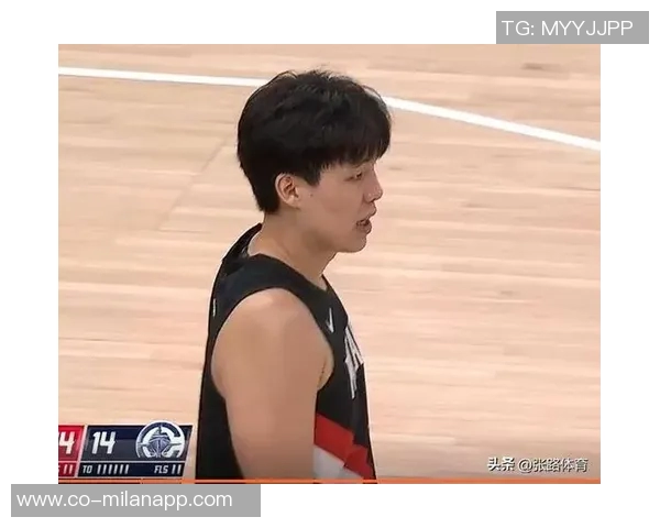 夏普精彩突破助攻杨瀚森轻松抛投首开纪录展现默契配合